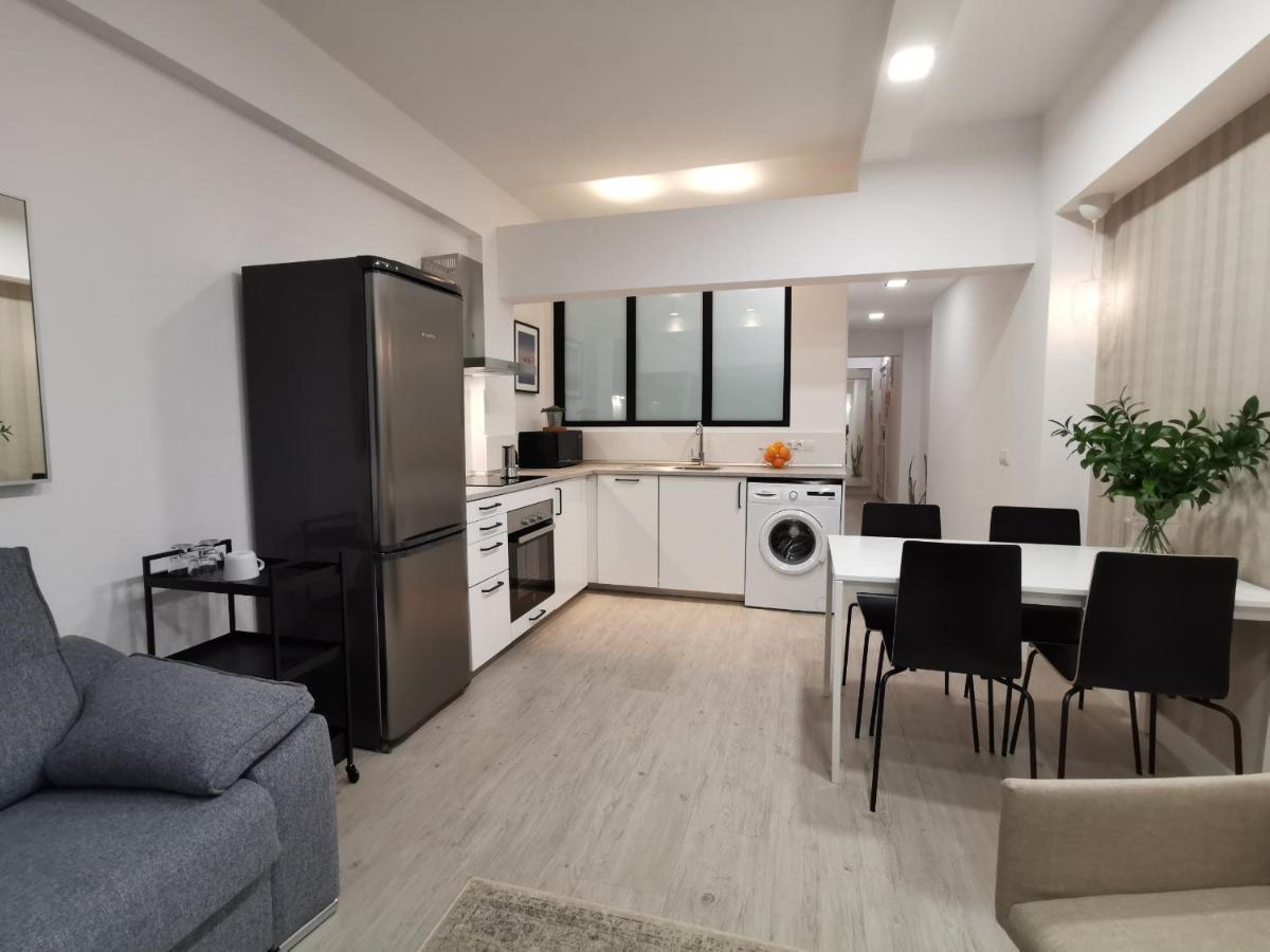 Homeforguest Apartamento Con Vistas A Las Canteras Las Palmas de Gran Canária Exterior foto